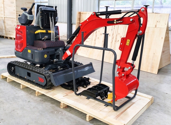 Shandong Huayang Heavy Industry: Batch of Mini Excavators Delivered for Overseas Orders